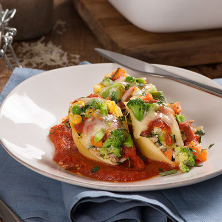 Image of Pasta Shells Stuffed with Ricotta, Turkey and Vegetables